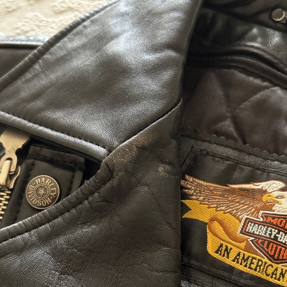 Vintage 80’s Gently Loved Unisex Harley-Davidson Black Leather Biker Jacket - Picture 3 of 16